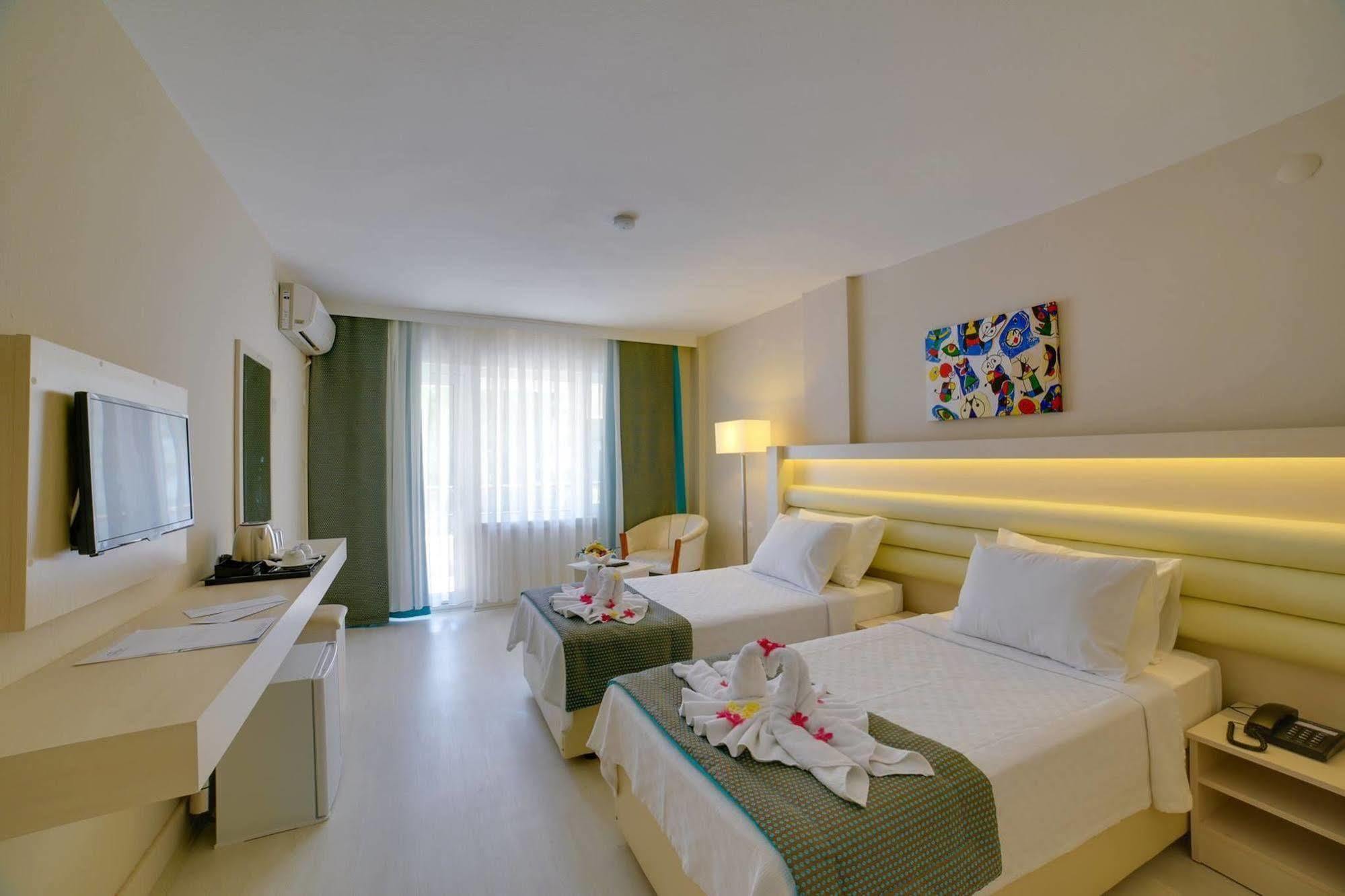 Capre Mare Beach Resort ดีดิม ภายนอก รูปภาพ