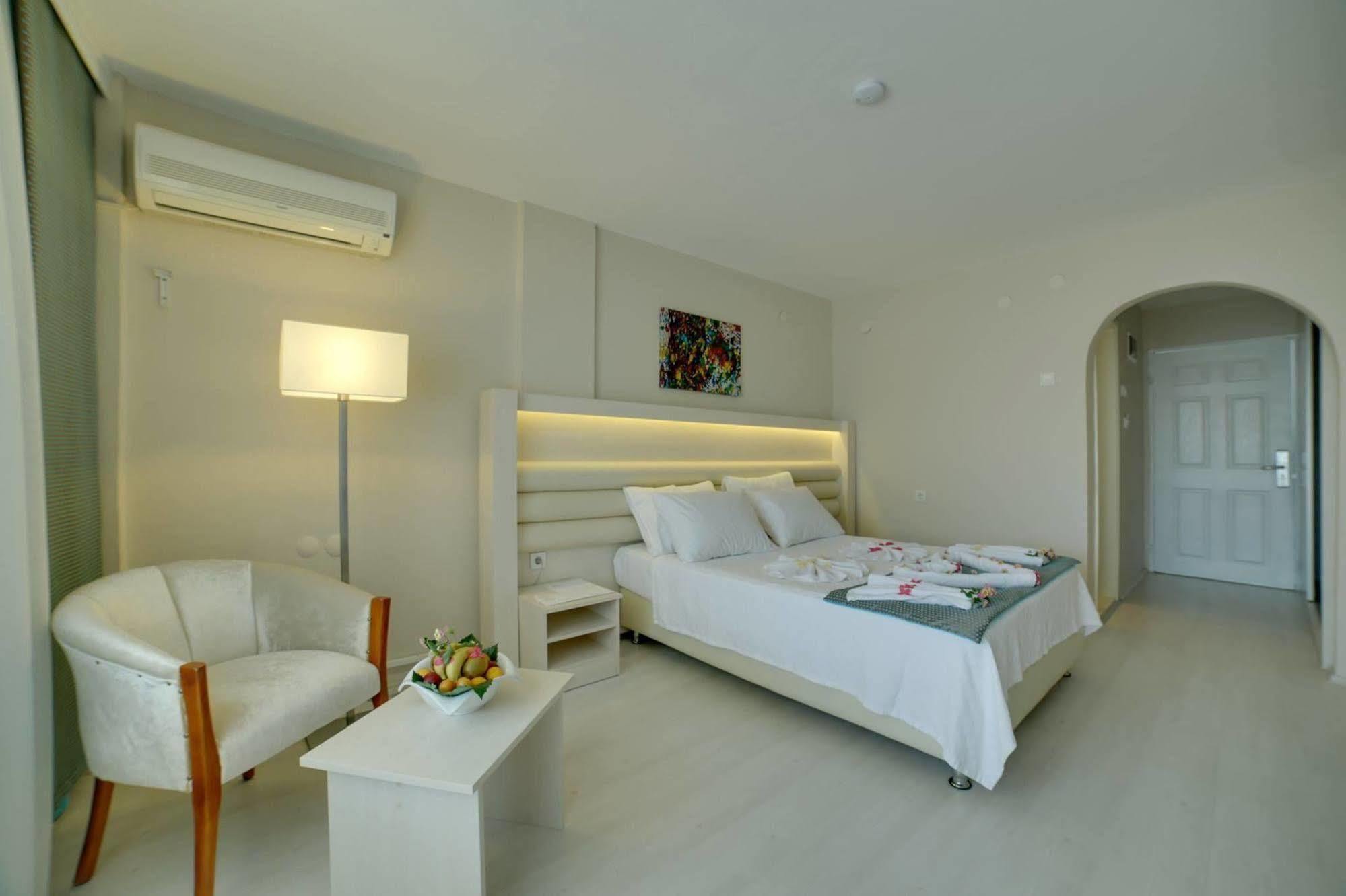 Capre Mare Beach Resort ดีดิม ภายนอก รูปภาพ