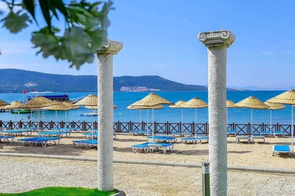 Capre Mare Beach Resort ดีดิม ภายนอก รูปภาพ