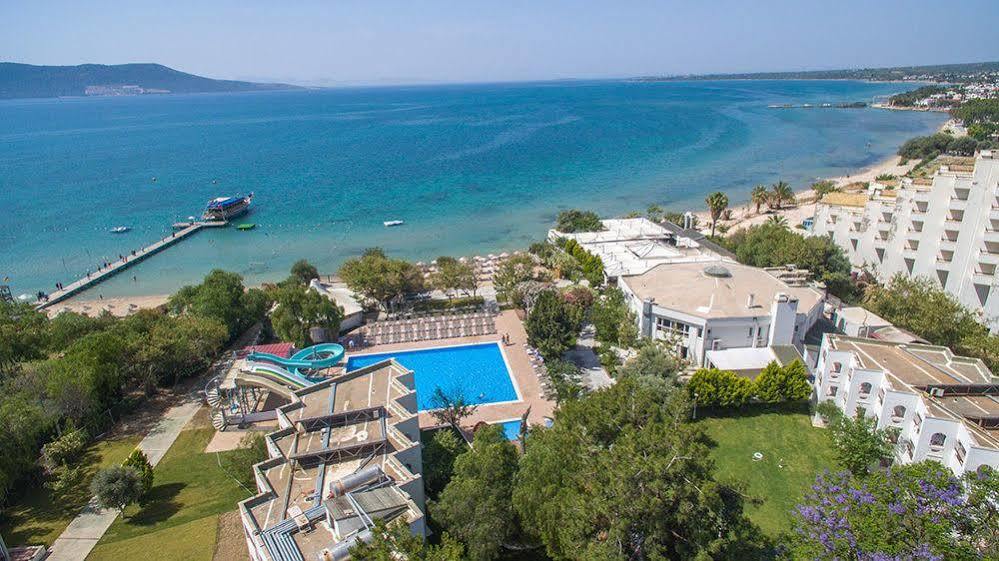 Capre Mare Beach Resort ดีดิม ภายนอก รูปภาพ